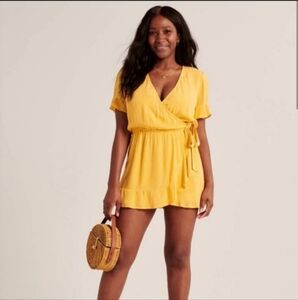 Abercrombie & Fitch Mustard and White Polka Dot Print Wrap Romper Ruffle Sleeve